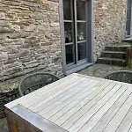 Gezellig Met Terras In Het شقة