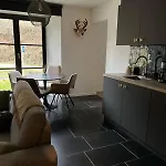 شقة Gezellig Met Terras In Het فريسه - سور - سيمويس