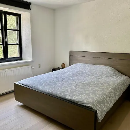 Apartmán Gezellig Met Terras In Het *