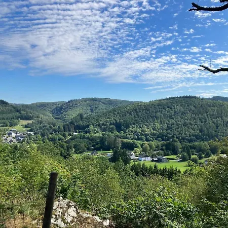 Gezellig Met Terras In Het Vresse-sur-Semois