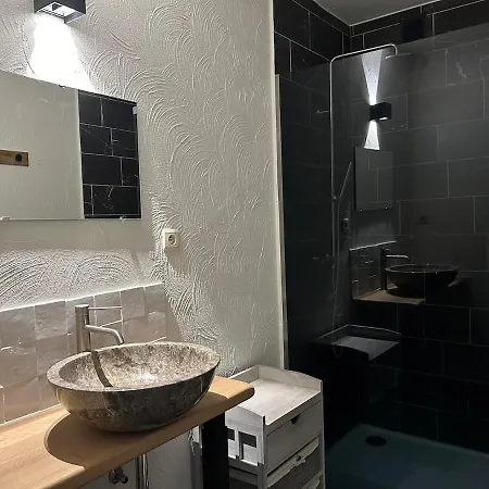 Apartmán Gezellig Met Terras In Het *