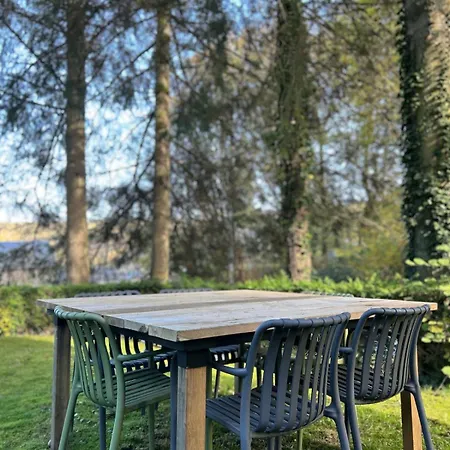 Gezellig Met Terras In Het Vresse-sur-Semois