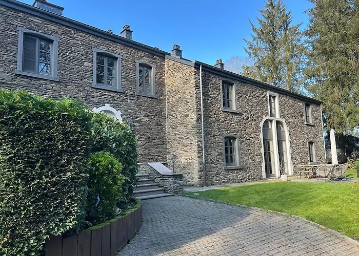 Gezellig Met Terras In Het Vresse-sur-Semois